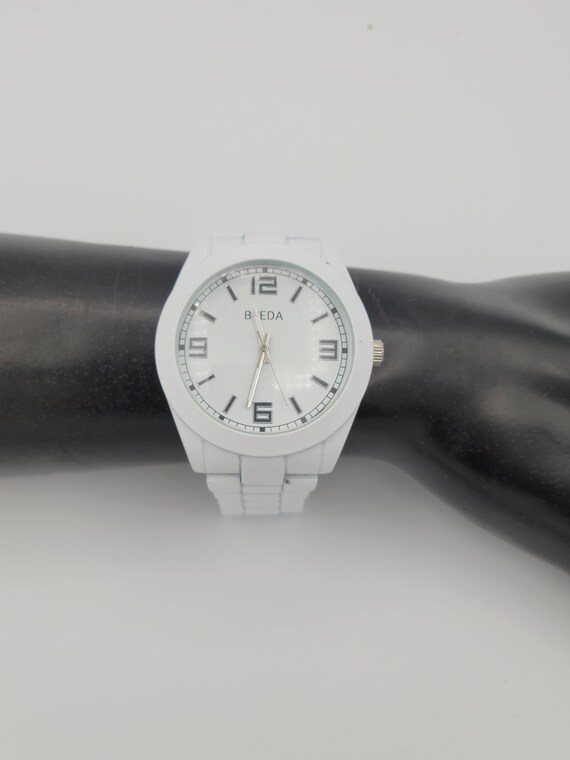 Vintage Breda 8152 "Charlie" Unisex White Wrist Watch with Deployment Band Costume Jewelry Retro Statement Timepiece Wristwatch Minutes