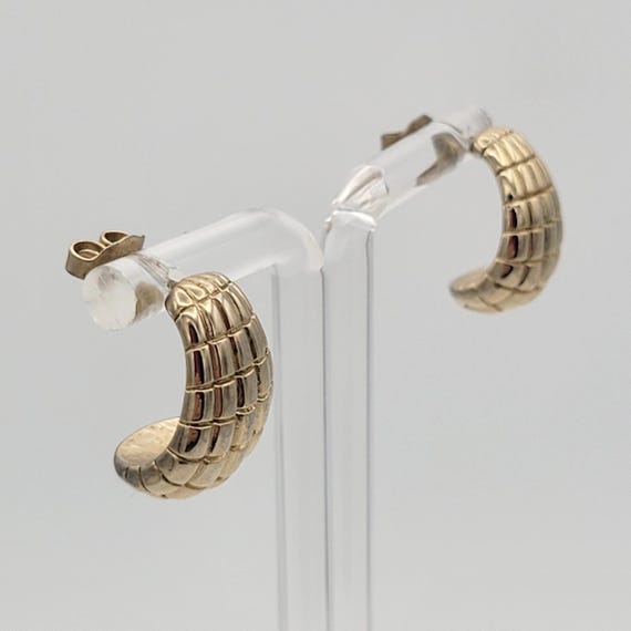 Vintage Avon Gold Tone Textured Curved Semi Circle Stud Earrings Costume Jewelry Statement Accessories Women Accent Small Minimal