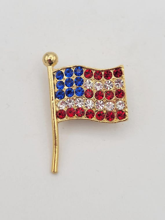 Vintage Gold Tone USA Flag Brooch with Clear, Red & Blue Rhinestones Costume Jewelry Retro Statement Lapel Hat Pin Independence Day American