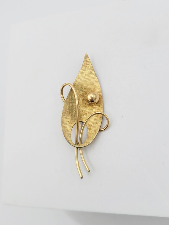 Vintage 1960s Krementz Gold Tone Textured Concave Leaf Brooch Costume Jewelry Retro Statement Women Pin Gold & Silver Tone Stem Curved Oval