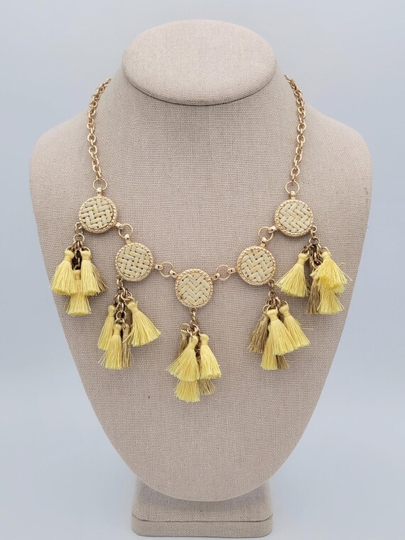 Vintage NY Gold Tone, Wicker & Yellow Tassel Bib Necklace Costume Jewelry Retro Statement Women Adjustable Chunky Cable Chain Lattice Woven