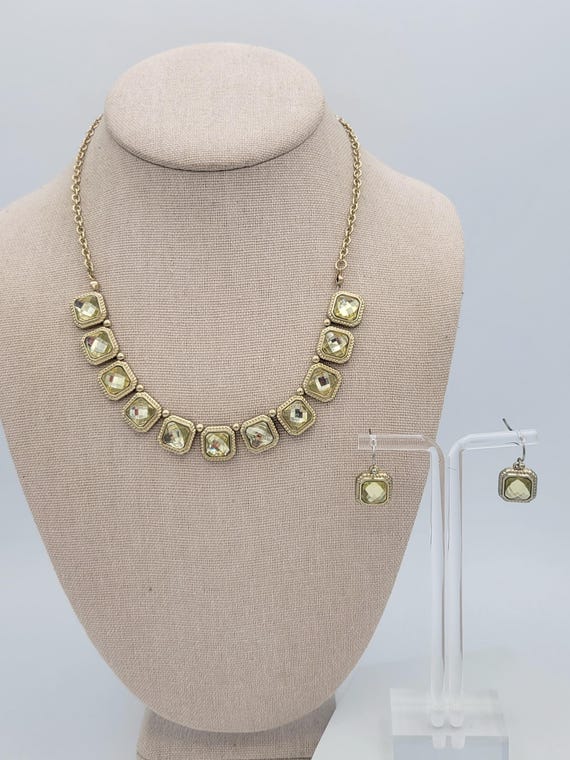 Vintage Gold Tone & Yellow Green Rhinestone Jewelry Set Bib Necklace Dangle Earrings Costume Jewelry Retro Statement Square Faceted