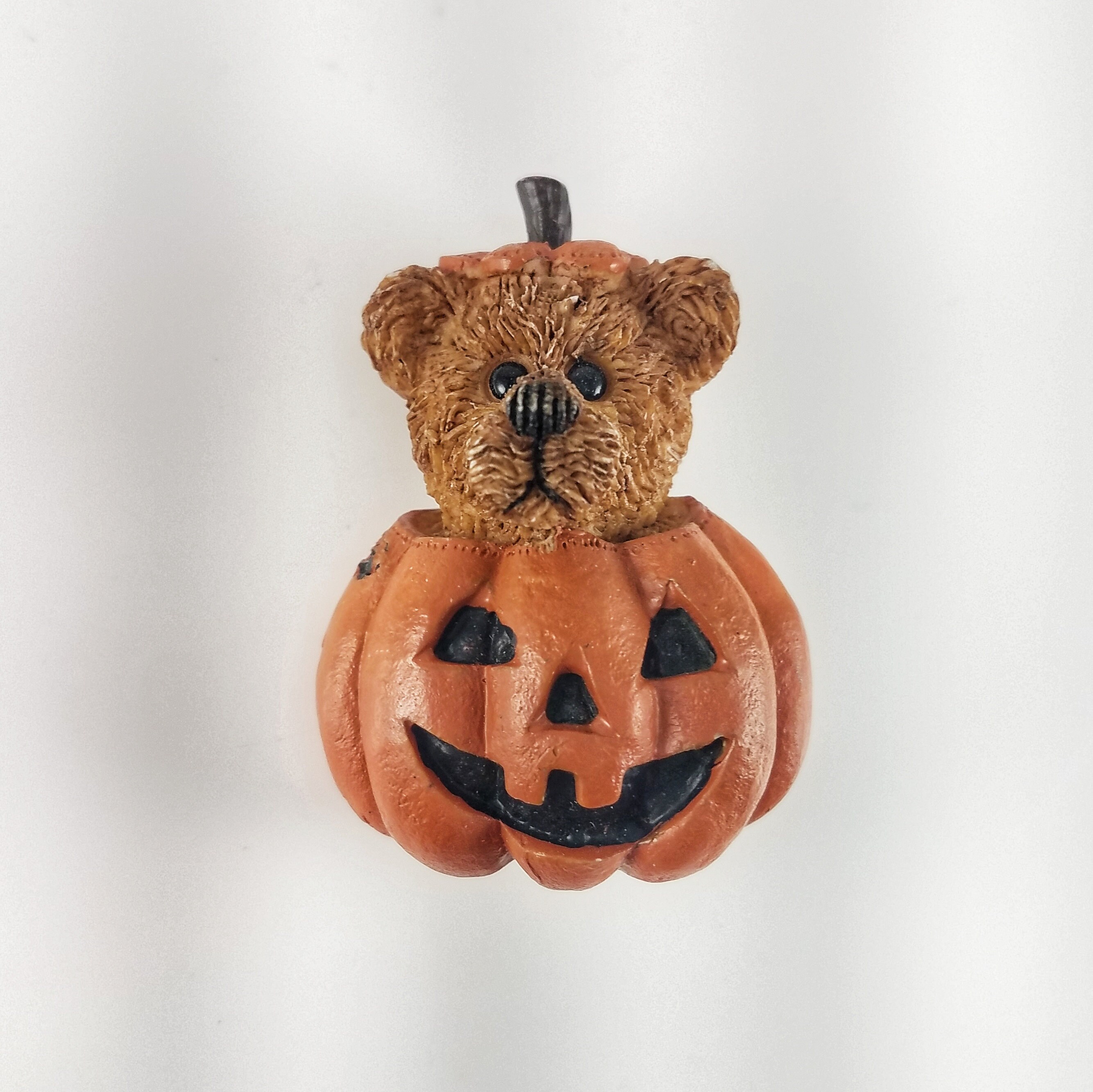 Vintage boyds bears jack o lantern brooch costume jewelry retro