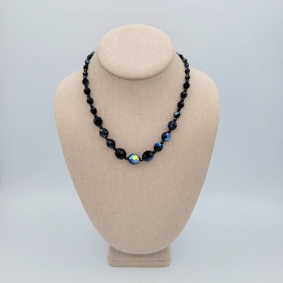 Vintage Single Strand Plastic Black Faceted & Iridescent Beaded Necklace Costume Jewelry Retro Women Statement Adjustable Gradual Sparkle