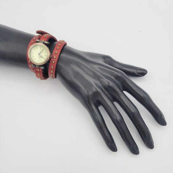 Vintage Brushed Antique Gold Tone Ladies Watch with Red Suede Wrap Around Band Costume Jewelry Retro Statement Adjustable Slider Round