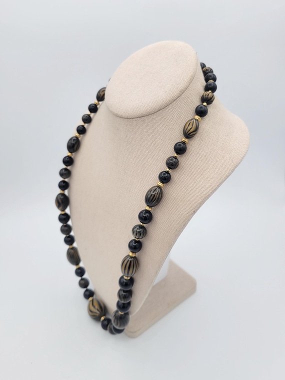 Vintage Chunky Black & Gold Tone Striped Beaded Necklace Costume Jewelry Retro Statement Women 30" Sphere Ball Round Oval Thick Versatile