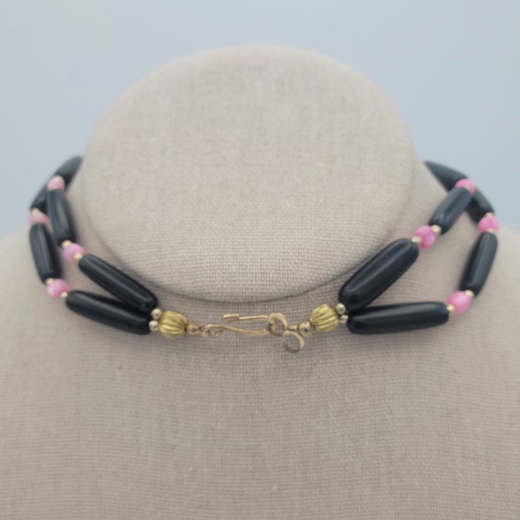 Vintage 1970s Double Strand Black & Pink Plastic … - image 7