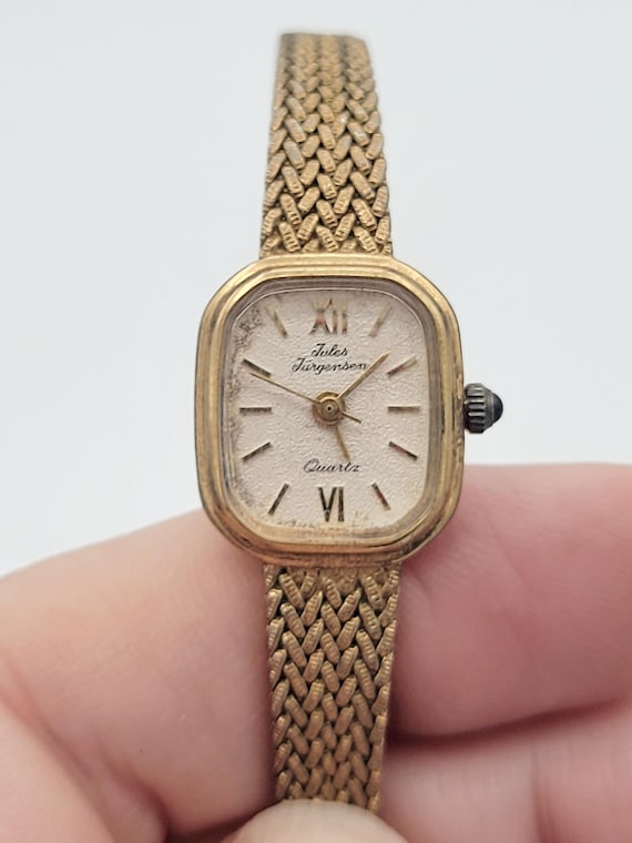 Vintage 1950s Jules Jurgensen Women's Gold Tone Watch with Bracelet Band Costume Jewelry Retro Ladies Accessories Statement 15mm 6397