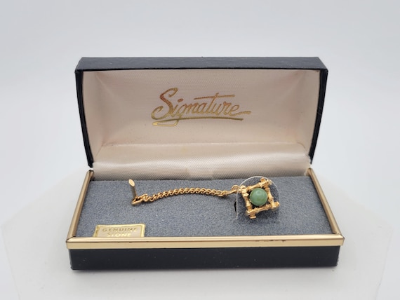 Vintage NEW Gold Tone Bamboo Style Openwork Tie Tack with Jade Bead & Box Costume Jewelry Suit Men's Accessories Geometric 3/8" Signature
