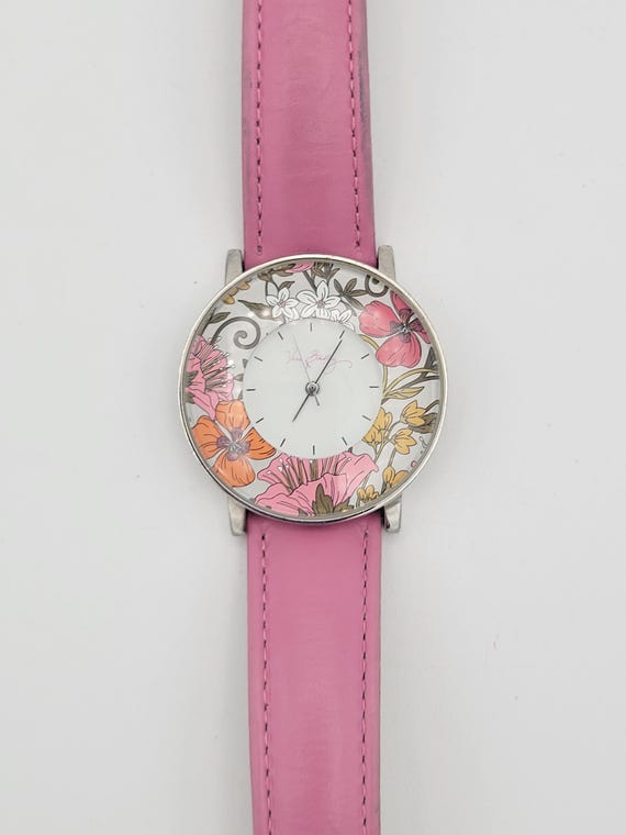 Vintage Vera Bradley Tea Garden Round Ladies Watch with Pink Genuine Leather Band Costume Jewelry Retro Statement Timepiece 35mm Floral