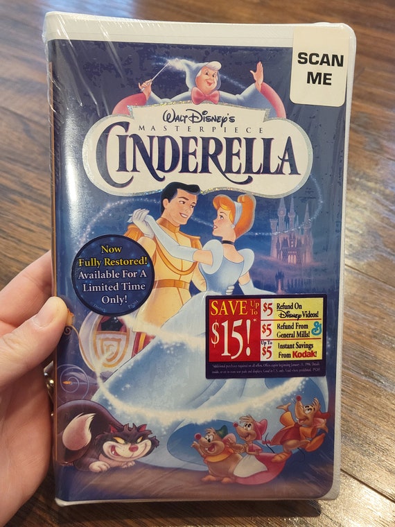 Vintage NOS Sealed 1995 Walt Disney's Masterpiece Collection Cinderella Clamshell VHS Home Video New Stock #5265 ISBN 0788802194 New