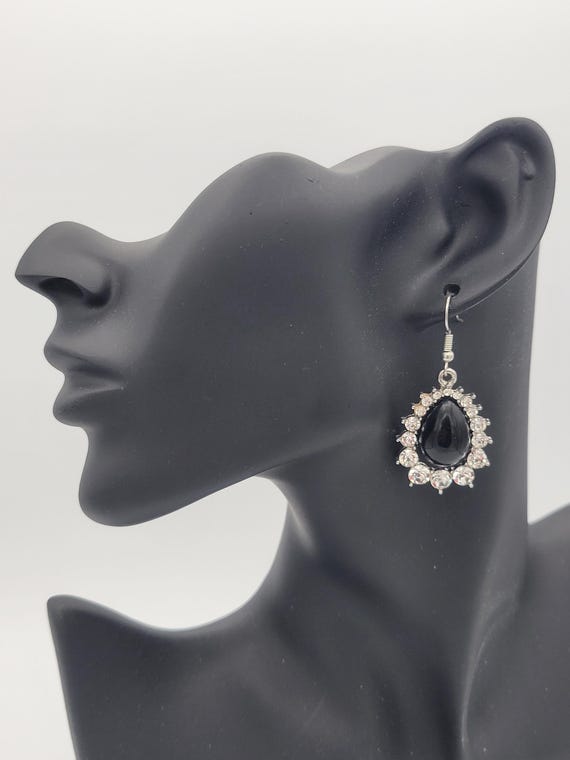 Vintage Silver Tone Openwork Teardrop Rhinestone Encrusted Dangle Earrings with Black Cabochons Costume Jewelry Women Statement Pear Crystal