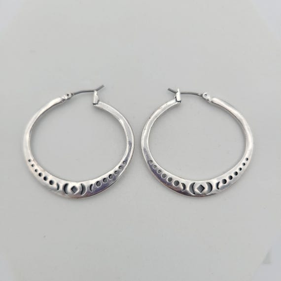 Vintage Silver Tone Openwork Geometric Shape Cut Out Hoop Earrings Costume Jewelry Retro Women Statement 1 3/8" Latch Back Posts