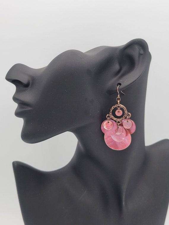 Vintage Copper Tone Bohemian Style Pink Shell Dis… - image 1