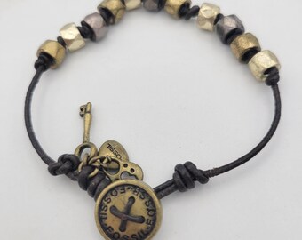 ミィ様✳️vintage調cord bracelet leather & key Mother and Child