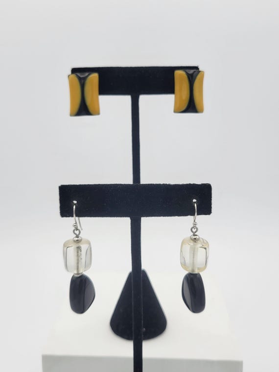 2 Pair of Vintage Black Earrings Dangles Studs Costume Jewelry Retro Women Statement Pierced Metal Rectangles Yellow Enamel Clear Beaded