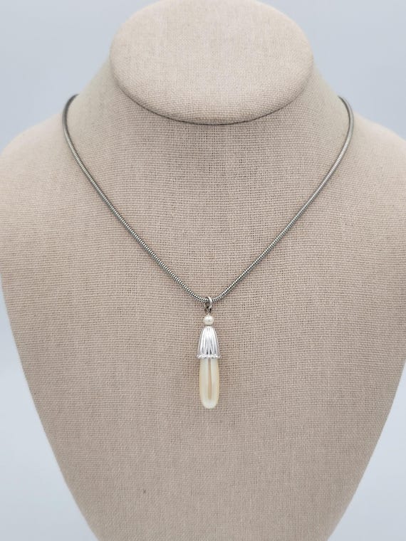 Vintage NEW Liz Claiborne Silver Tone Snake Chain Necklace with Faux Pearl Tassel Pendant Costume Jewelry Retro Statement Women With Tag