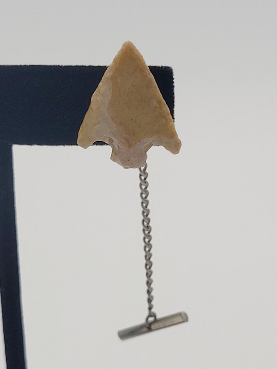 Vintage 1970s Silver Tone & Arrowhead Men's Tie Tack and Chain Costume Suit  Men's Accessories Faux Mineral Rock Native American Southwest