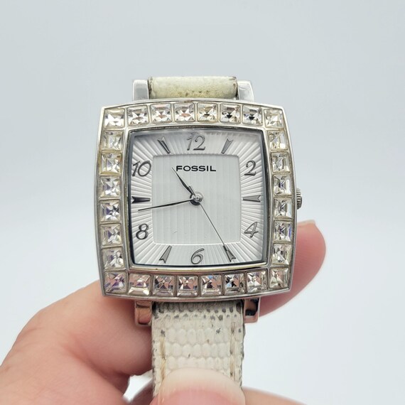 Vintage Fossil F2 Silver Tone With Rhinestones Ladies Watch