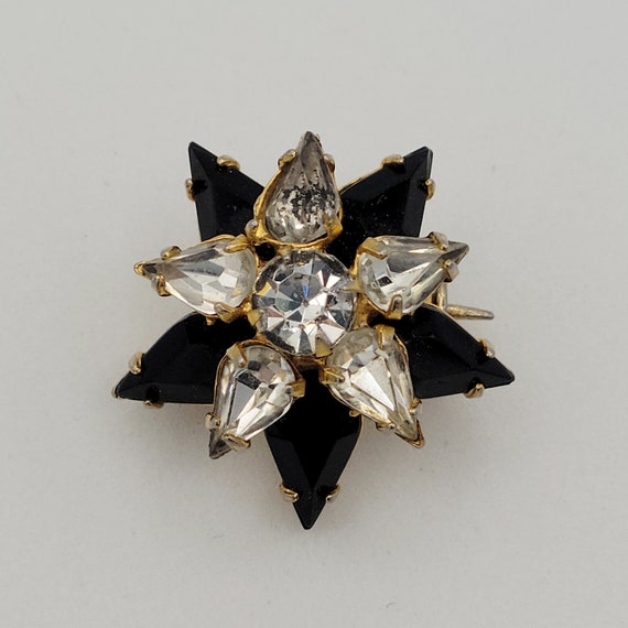 Vintage 1960s Small Gold Tone Rhinestone Encrusted Flower Brooch Costume Jewelry Retro Women Accessories Pin Statement Black Rhinestones