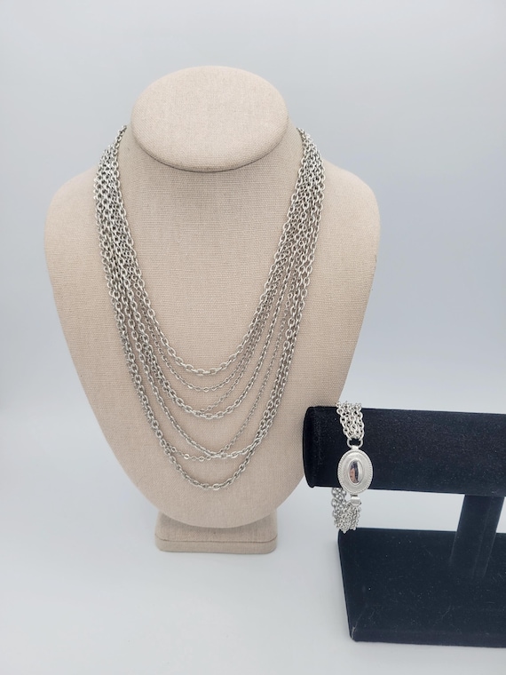 Vintage 1970s Avon Silver Tone Cable Chain Jewelry Set with Box Clasps Necklace and Bracelet Costume Jewelry Retro Statement Women Strands