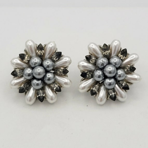 Vintage Gray & White Faux Pearl Beaded Floral Stud Earrings with Marquise-Cut Rhinestones Costume Jewelry Statement Accessories Flowers