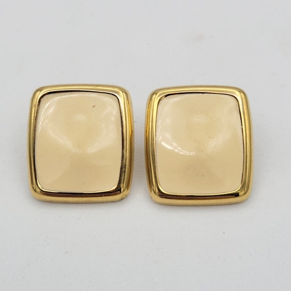 Vintage Monet Gold Tone & Cream Enamel Rectangular Stud Earrings Costume Jewelry Retro Simple Rectangle Ivory White Beige Geometric Shape