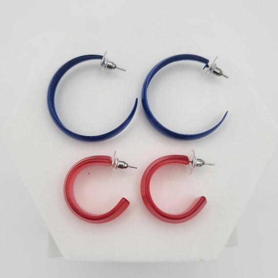 Two Pairs of Vintage 1980s Metal & Plastic Hoop Earrings Costume Jewelry Statement Accessories Women Cobalt Blue Red Textured