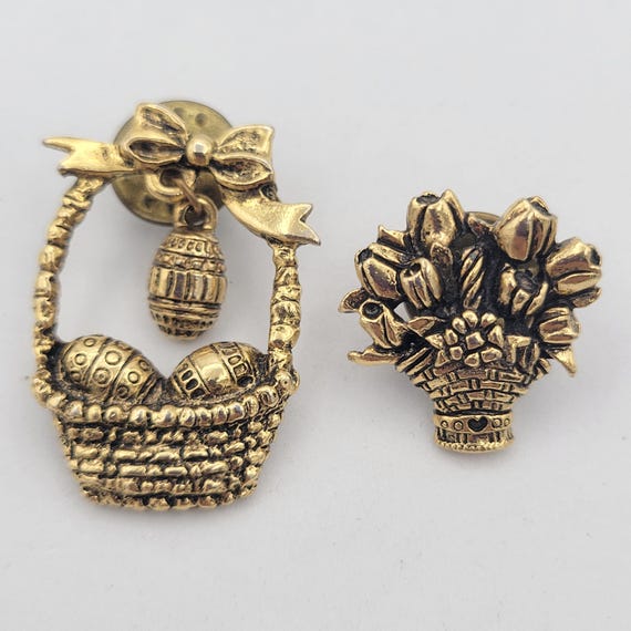 Set of 2 Vintage Easter & Spring Gold Tone Metal Pins Brooches Costume Jewelry Retro Women Accent Holiday Basket Eggs Bouquet Tulips Flowers