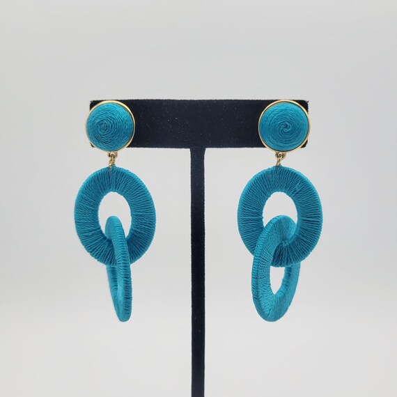 Vintage J Crew Aqua Blue Double Interlocking Ring Dangle Earrings Drop Costume Jewelry Retro Versatile Gold Tone String Thread 2 1/2" Long