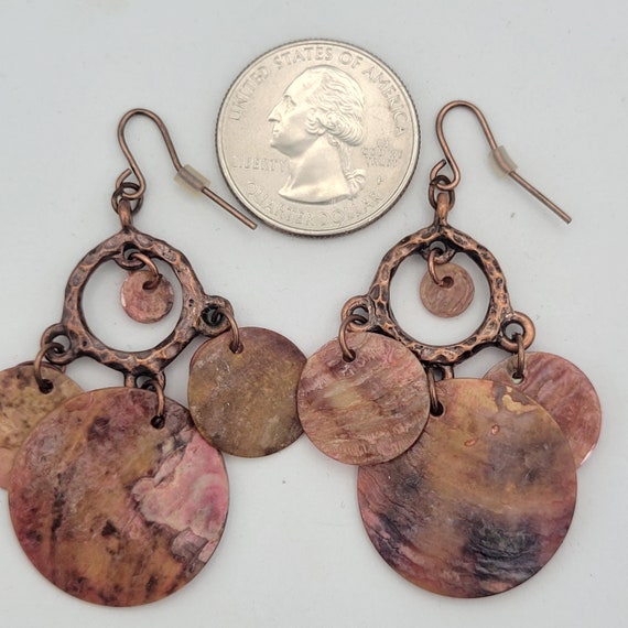 Vintage Copper Tone Bohemian Style Pink Shell Dis… - image 4