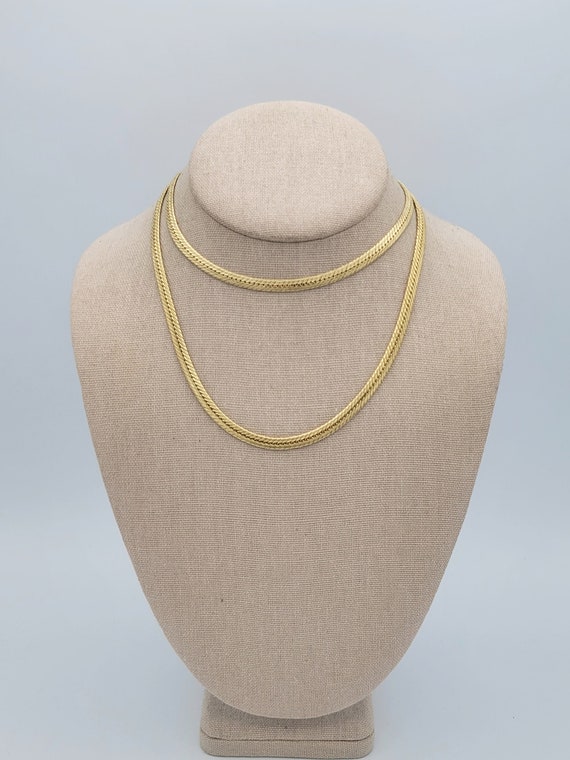 Vintage NEW 30" Gold Tone Herringbone Chain Neckl… - image 1