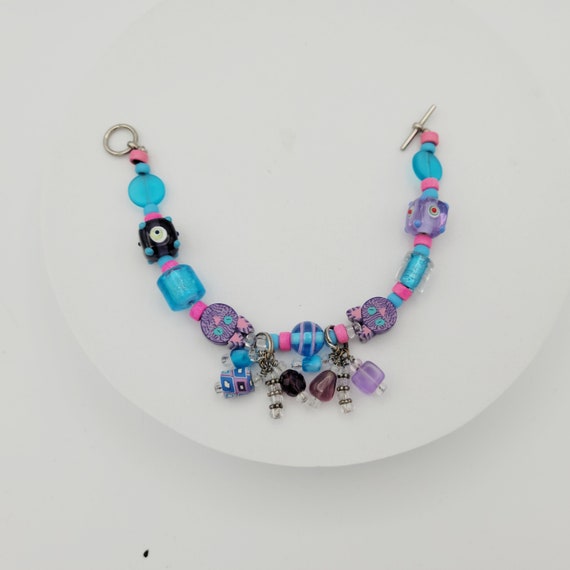 Vintage Purple, Blue & Hot Pink Glass and Plastic Beaded Cat Bracelet Costume Jewelry Retro Women Accessories Statement Kitten Geometric