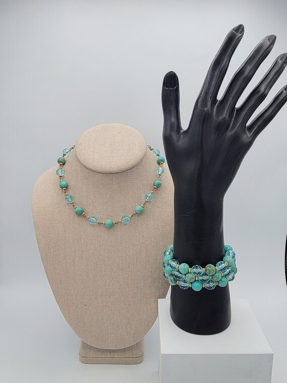 Vintage Aqua & Faux Turquoise Beaded Jewelry Set with Necklace and 3 Stretch Bracelets Costume Jewelry Retro Women Statement Lightweight