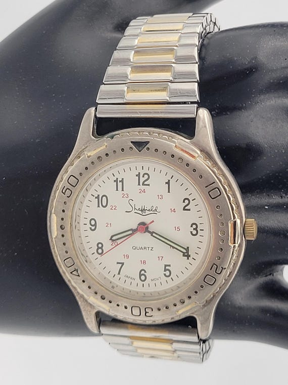 Vintage Sheffield Two Tone & White Men's Wrist Watch with Flex Band Costume Jewelry Retro Statement Timepiece Wristwatch Stretch 24 Hour
