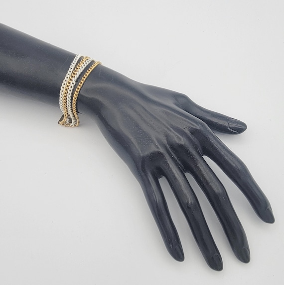 Vintage 4 Strand Gold Tone & White Curb Chain Bracelet with Snap Lock Clasp Costume Jewelry Retro Statement Women 7 1/4"