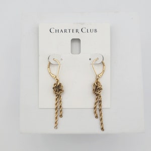 Vintage NUOVO Charter Club Corda tono oro Catena Nodo Orecchini pendenti Bigiotteria Dichiarazione Accessori retrò Donna su carta nautica