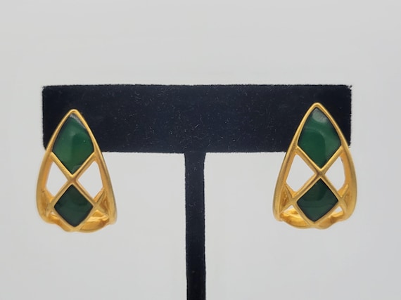 Vintage RARE Anne Klein Matte Gold Tone Openwork Semi Hoop Drop Earrings With Green Enamel Costume Jewelry Women Statement Brushed Lattice