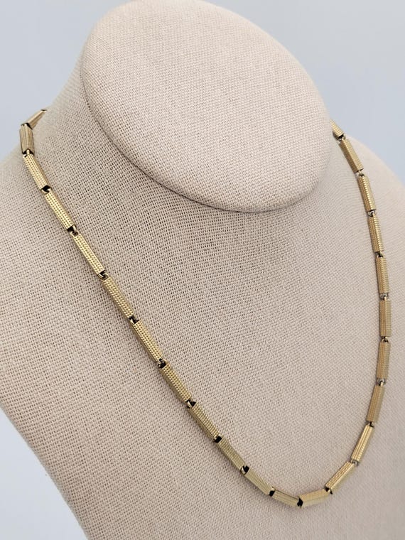 Vintage 1970s Gold Tone Linked Rectangle Box Chain Choker Necklace 18" Costume Jewelry Retro Statement Textured Chunky