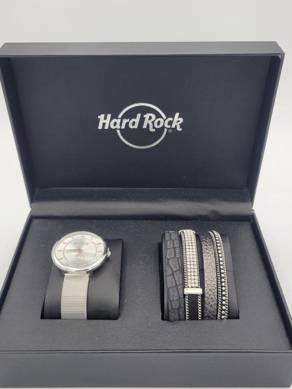 NEW Hard Rock Ladies Silver Tone Watch Set in Presentation Box, Watch & Bracelet Costume Jewelry Retro Statement Timepiece Quartz Women