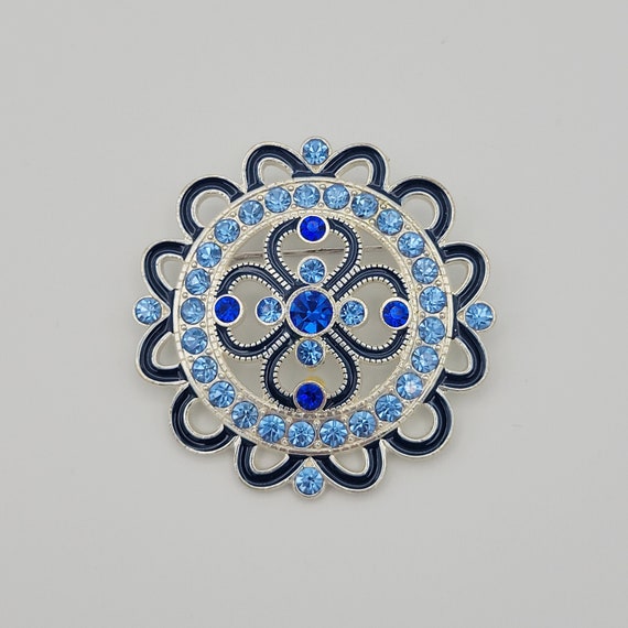 Vintage Silver Tone & Navy Enamel Circle Brooch with Blue Rhinestones Costume Jewelry Retro Statement Women Pin Swirl Openwork Circular