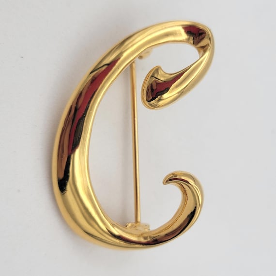 Vintage Anne Klein Gold Tone Initial C Openwork Brooch Pin Costume Jewelry Retro Women Accent Statement Accent Mirror Finish AK Letter