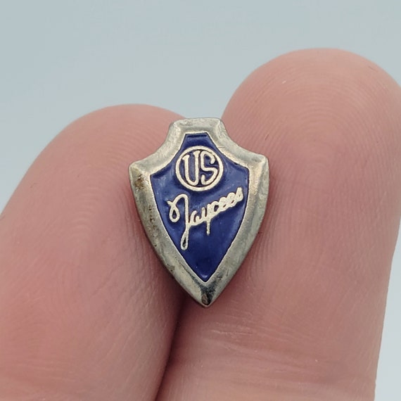 Vintage US Jaycees Silver Tone & Blue Enamel Shield Lapel Pin Costume Jewelry Statement Retro Accessories Women Men Tie Tack Brooch Club