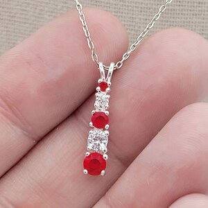 Vintage .925 Sterling Silver & Cubic Zirconia Graduated Bar Pendant Necklace Fine Costume Jewelry Retro Women Accent Cable Chain Red Clear