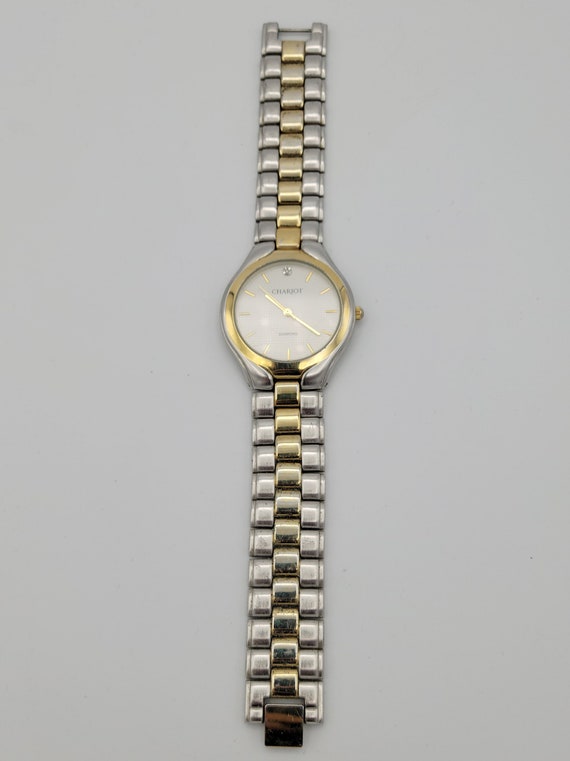 Vintage Chariot Diamond Two Tone Round Men's Watch Costume Jewelry Retro Accessories Statement Snap Lock Clasp Timepiece Wrist Gold Silver