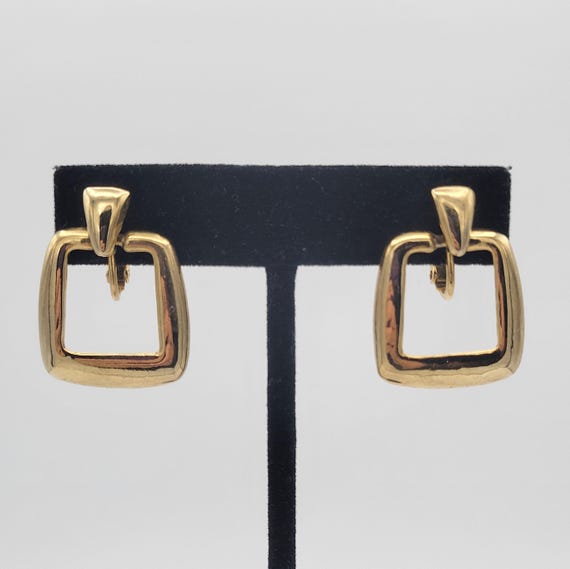 Vintage Gold Tone Door Knocker Dangle Clip On Screw Back Earrings Costume Jewelry Retro Statement Women Loop Hoop Square Shiny Triangle