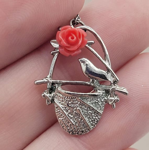 Vintage Silver Tone Openwork Bird on a Basket with Rose Pendant with Cable Chain Necklace Costume Jewelry Retro Statement Women Flower