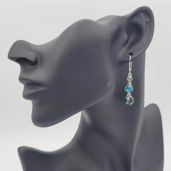 Vintage Silver Tone Gradient 3 Stone Dangle Earrings with Lever Back Posts Costume Jewelry Retro Women Statement Openwork Long 1 3/4"