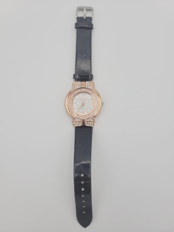 Vintage LuQi Oversize Rose Gold Tone Ladies Watch with Floating Rhinestones Costume Jewelry Retro Statement Timepiece Quartz Faux Leather