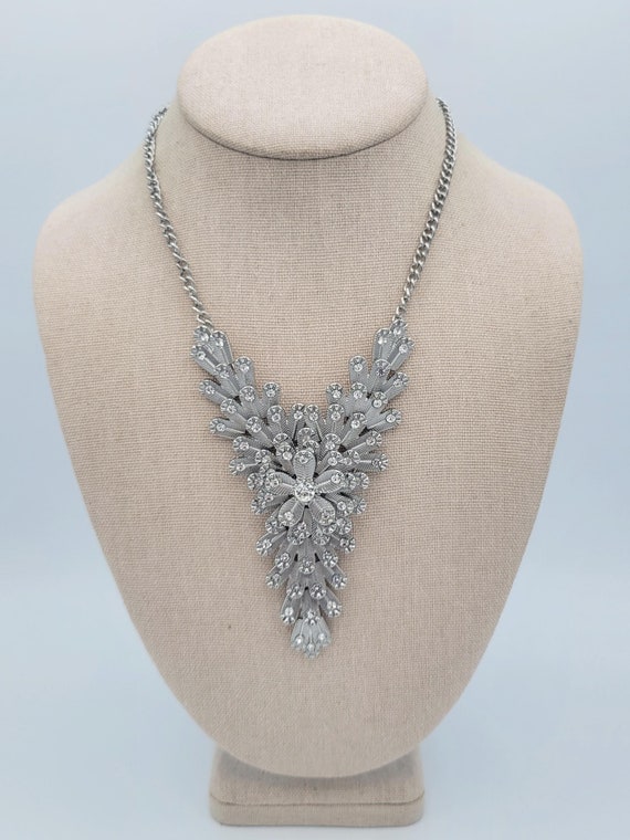 Vintage 2028 Silver Tone Curb Chain Y Necklace with Stacked & Layered Floral Designs and Rhinestones Costume Jewelry Retro Statement Women